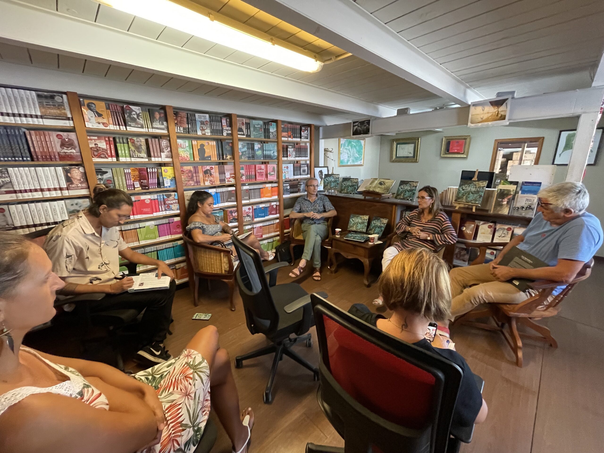 Conference de presse pour la sortie du livre Le Benitier l'autre perle du Pacifique