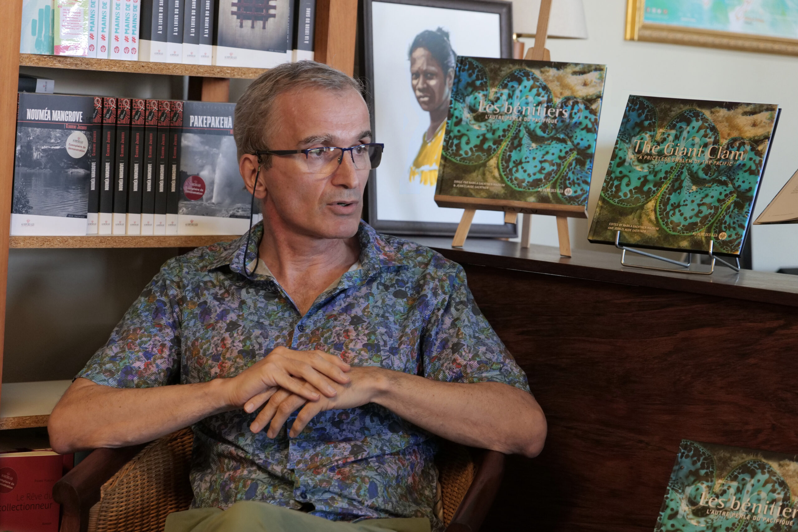 Jean-Claude Gaertner - Conference de presse pour la sortie du livre Le Benitier l'autre perle du Pacifique